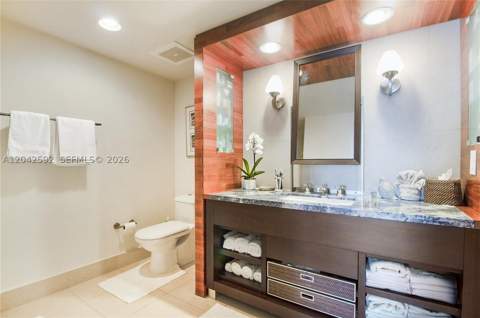 6801 Collins Ave 1101, Miami Beach FL - photo 6 of 27