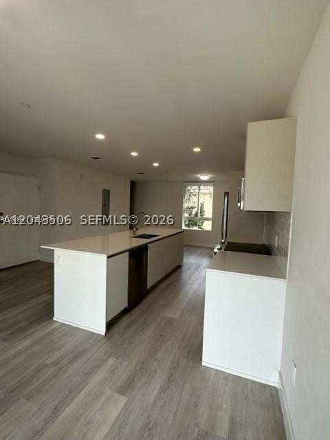 2 bedroom Condominium at 2561 NE 193rd St 1208, Aventura Village, Miami — photo 1