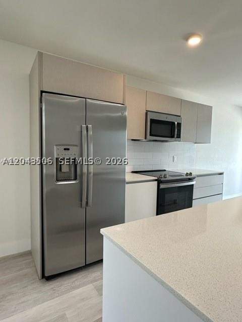 2561 NE 193rd St 1208, Miami FL - photo 6 of 15