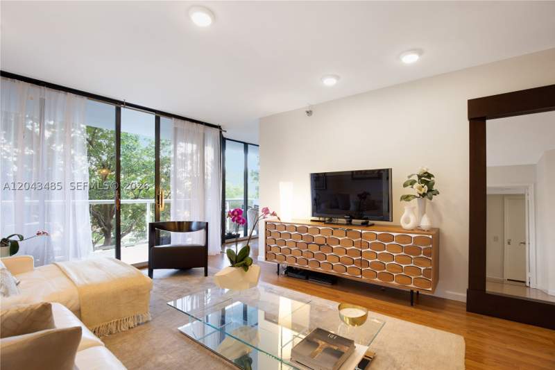 2 bedroom Condominium at 3640 Yacht Club Dr. 304, Harborside At The Waterw, Aventura — photo 2