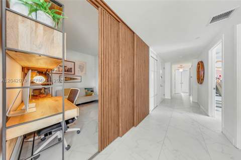 460 NE 28th St 701, Miami FL - photo 14 of 19