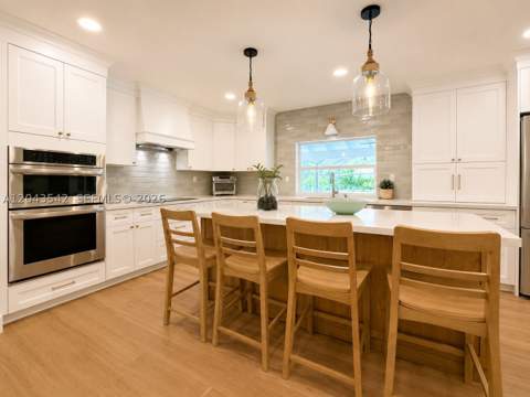 8481 SW 144th St, Palmetto Bay FL - photo 11 of 47
