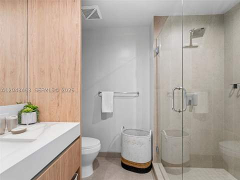 11 NE 6th St 1509, Miami FL - photo 12 of 31
