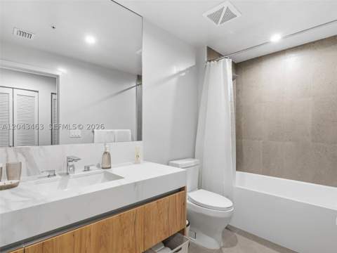 11 NE 6th St 1509, Miami FL - photo 15 of 31