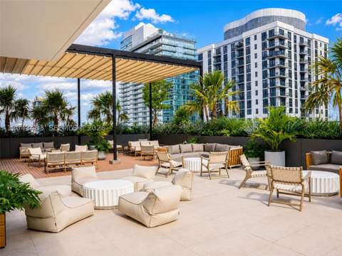 11 NE 6th St 1509, Miami FL - photo 19 of 31
