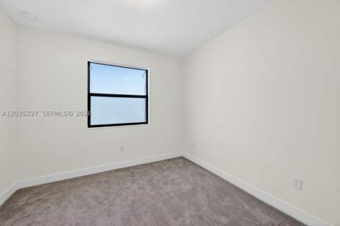 15841 NW 91st Ct, Miami Lakes FL - photo 24 of 98