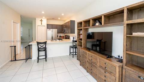 2670 SE 12th St, Homestead FL - photo 18 of 72