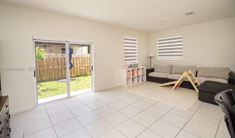2670 SE 12th St, Homestead FL - photo 19 of 72