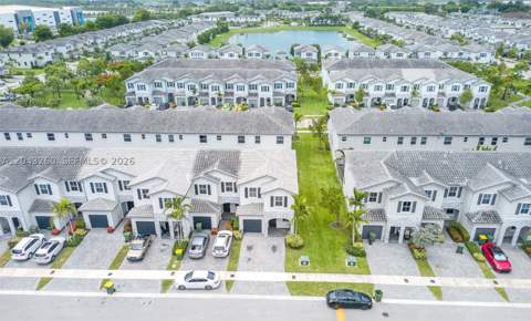 2670 SE 12th St, Homestead FL - photo 8 of 72