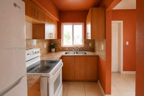 420 NW 84th Ter 420, Miami FL - photo 16 of 28