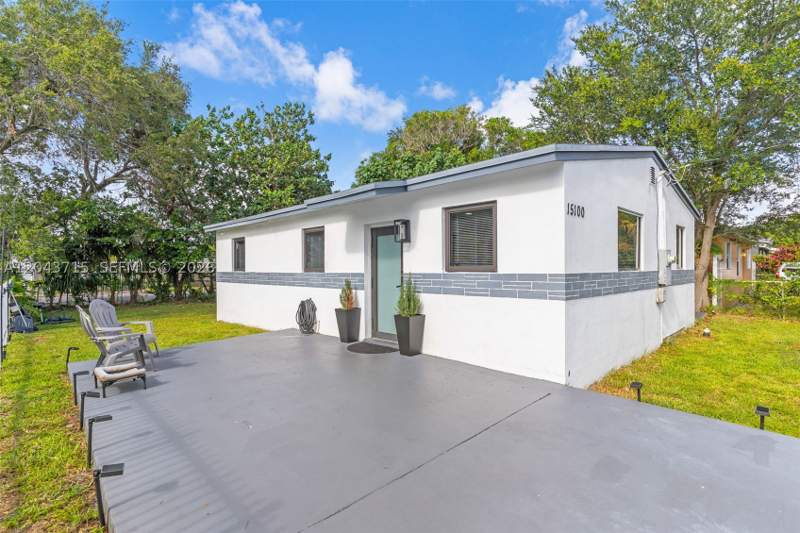 3 bedroom SingleFamilyResidence at 15100 NE 14th Ct, Washington Park, North Miami Beach — photo 5