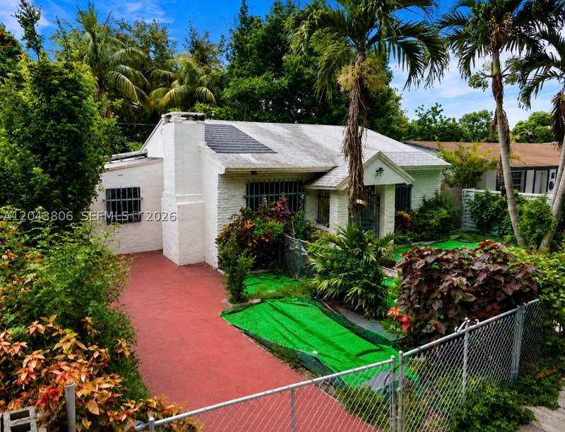 3 bedroom SingleFamilyResidence at 7573 NW 12th Ct, Twelfth Avenue Heights, Miami — photo 3
