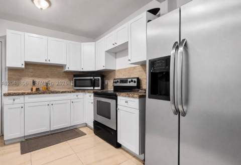 7573 NW 12th Ct, Miami FL - photo 6 of 19