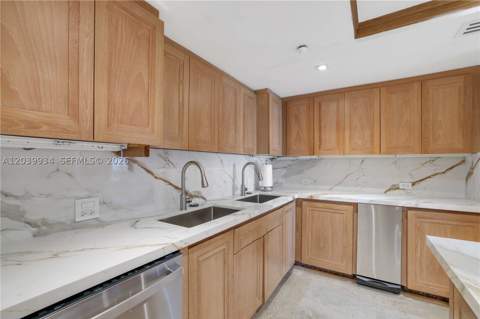 5025 Collins Ave 1103-1104-1105, Miami Beach FL - photo 14 of 72