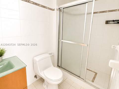 20335 W Country Club Dr 2210, Aventura FL - photo 10 of 17