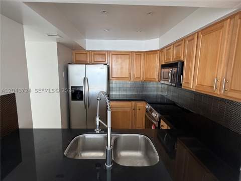 20335 W Country Club Dr 2210, Aventura FL - photo 6 of 17