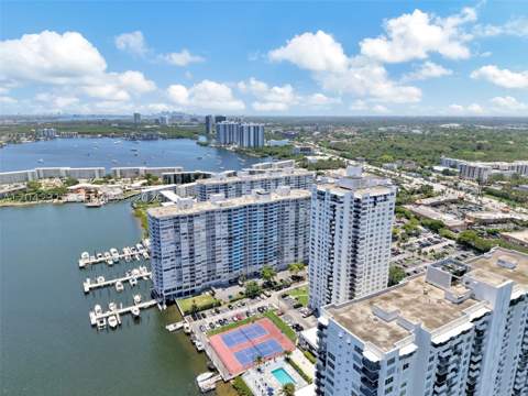 2750 NE 183rd St 2410, Aventura FL - photo 7 of 66