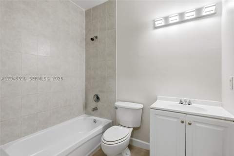 2728 NE 3rd Ct 201, Homestead FL - photo 18 of 19