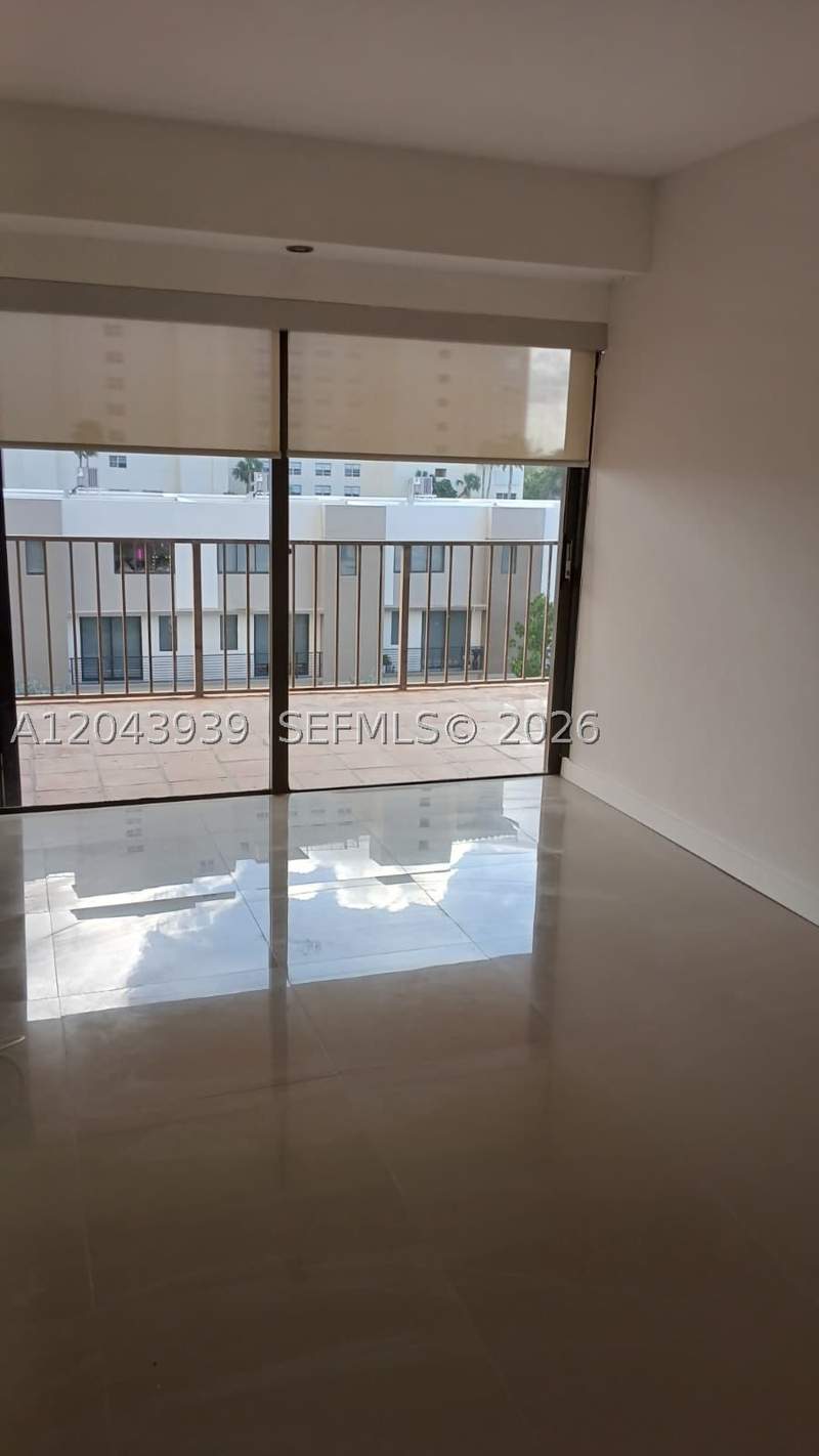 3 bedroom Condominium at 1800 NE 114th St 508, CRICKET CLUB CONDO, Miami — photo 4