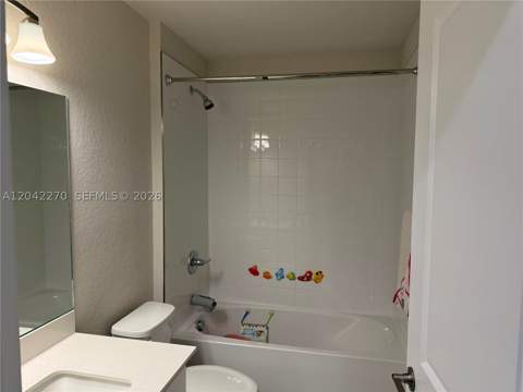 1057 NW 5th St, Florida City FL - photo 13 of 20