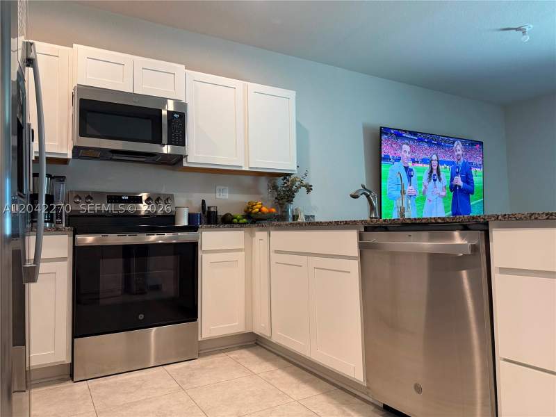 3 bedroom Townhouse at 1057 NW 5th St, Costa Blanca Villas, Florida City — photo 3