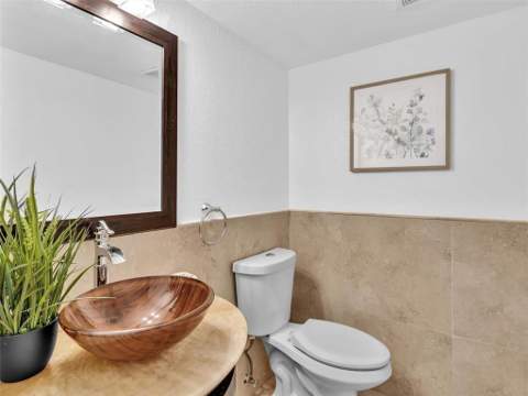 3675 N Country Club Drive 2405, Aventura FL - photo 11 of 23