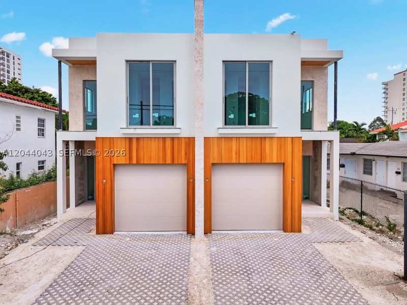 4 bedroom Townhouse at 3121 SW 23rd St, Amnd Miami Suburban Acres, Miami — photo 1