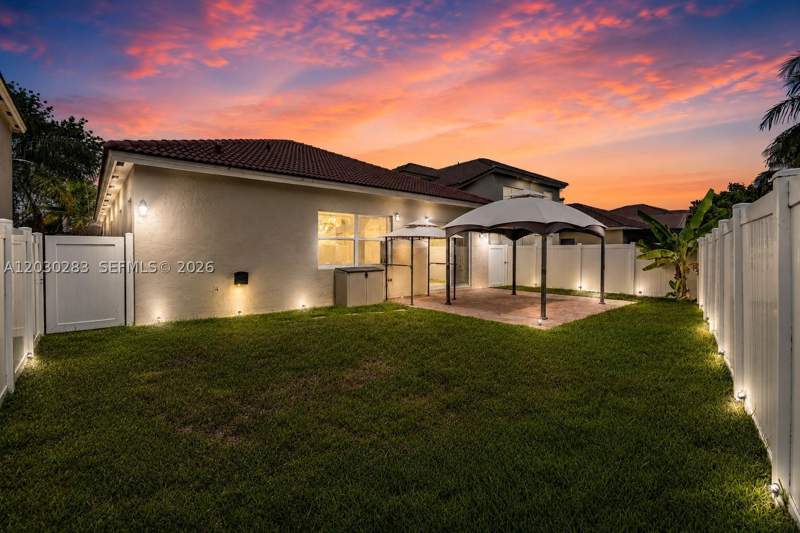 4 bedroom SingleFamilyResidence at 1785 NE 37th Pl, Portofino Lakes, Homestead — photo 3