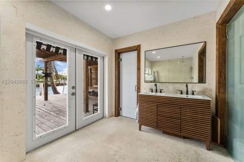 1110 NW North River Dr, Miami FL - photo 12 of 26