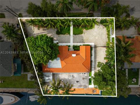 1110 NW North River Dr, Miami FL - photo 23 of 26