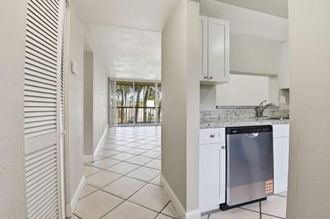 10875 SW 112th Avenue 202, Miami FL - photo 14 of 27