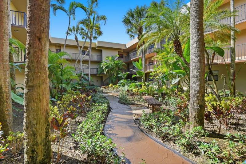 2 bedroom Condominium at 10875 SW 112th Avenue 202, Gardens Of Kendall So Cond, Miami — photo 2