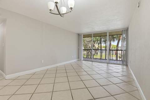10875 SW 112th Avenue 202, Miami FL - photo 22 of 27