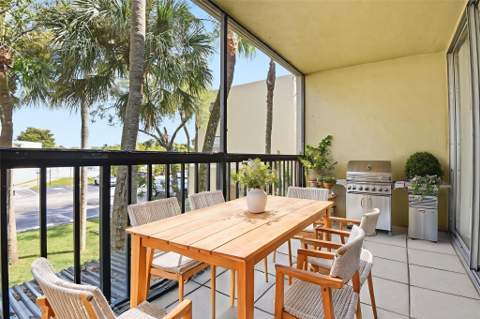 10875 SW 112th Avenue 202, Miami FL - photo 8 of 27
