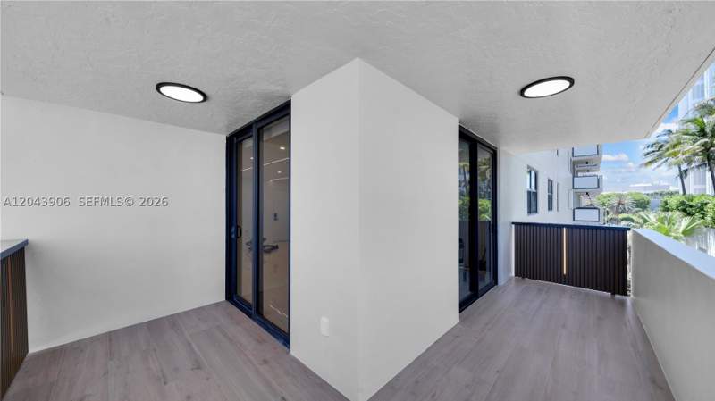 2 bedroom Condominium at 1623 Collins Ave 415, The Georgian Condo, Miami Beach — photo 4