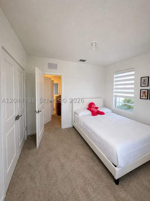799 SE 19th St, Homestead FL - photo 6 of 12