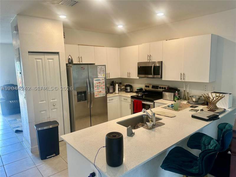 3 bedroom Townhouse at 22913 SW 99th Ave, Enclave South Phase 2, Cutler Bay — photo 2