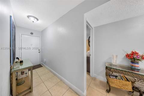 1950 W 54th St 206, Hialeah FL - photo 6 of 31