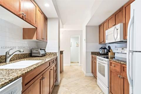6917 Collins Ave 1012, Miami Beach FL - photo 7 of 42