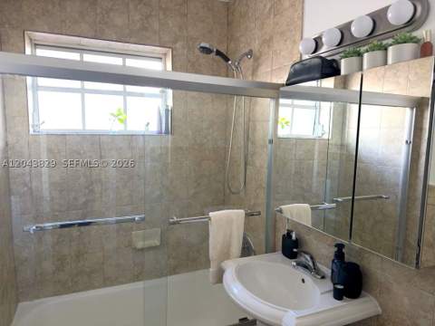 836 10th St 5, Miami Beach FL - photo 13 of 28