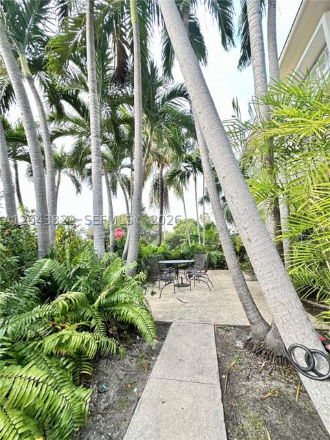 836 10th St 5, Miami Beach FL - photo 21 of 28