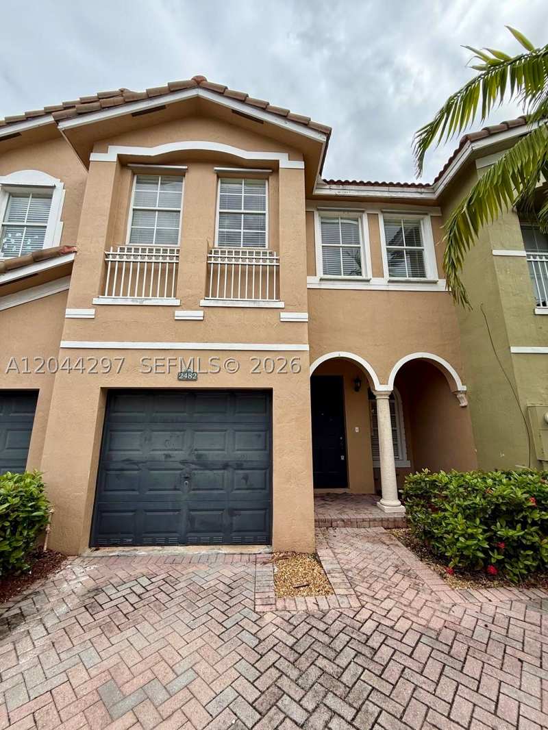 4 bedroom Townhouse at 2482 SE 15th Ct, Keys Garden, Homestead — photo 1