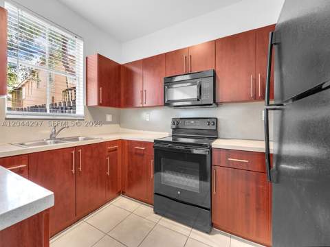 2482 SE 15th Ct, Homestead FL - photo 16 of 37