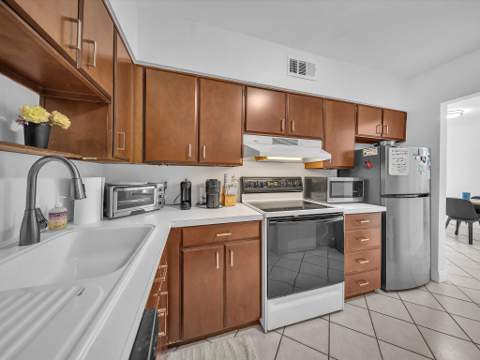 1150 Madruga Avenue C302, Miami FL - photo 11 of 27