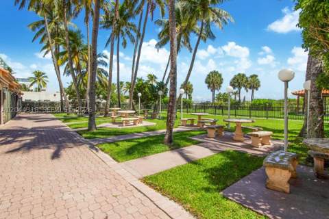 2555 Collins Ave 2006, Miami Beach FL - photo 22 of 27