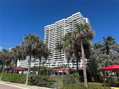 2555 Collins Ave 2006, Miami Beach FL - photo 23 of 27