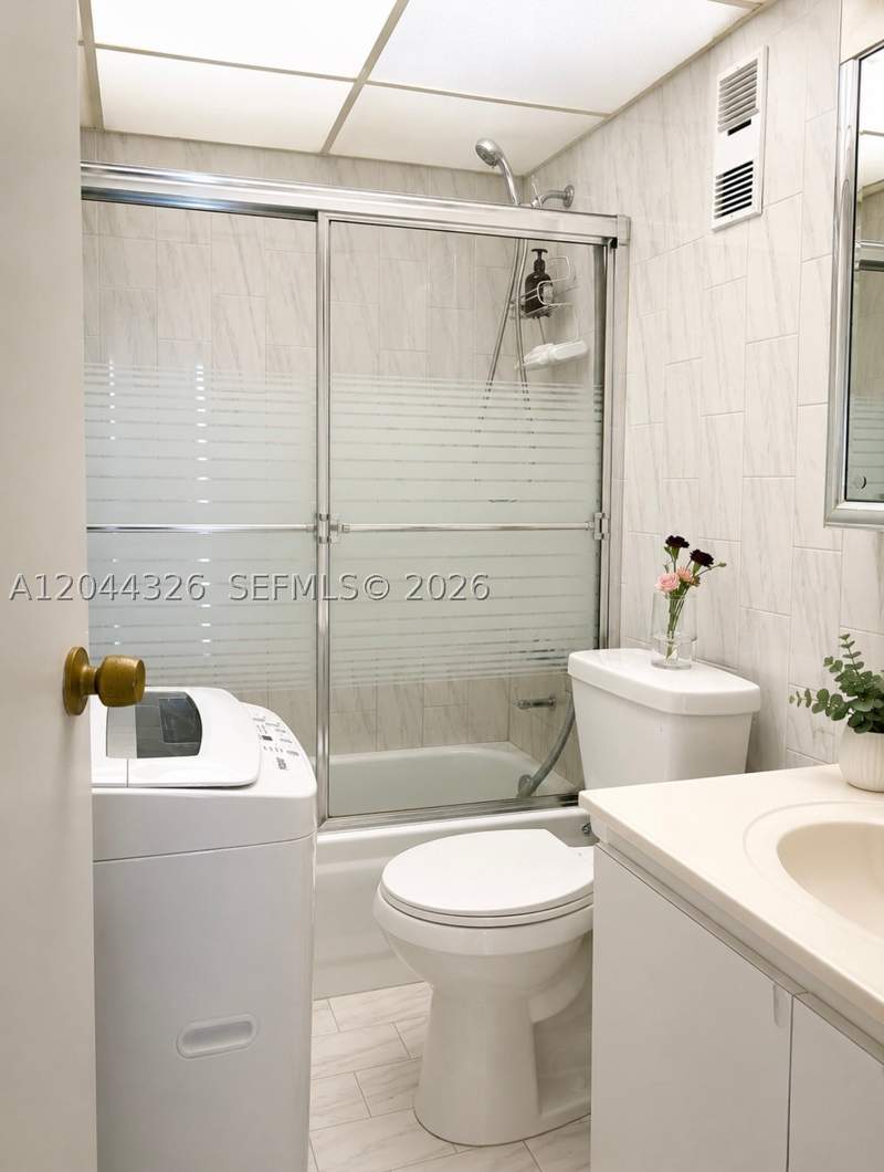 1 bedroom Condominium at 1825 W 44th Pl 806, Imperial Terraces Condo, Hialeah — photo 5