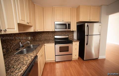 2801 NE 183rd St 709W, Aventura FL - photo 16 of 26