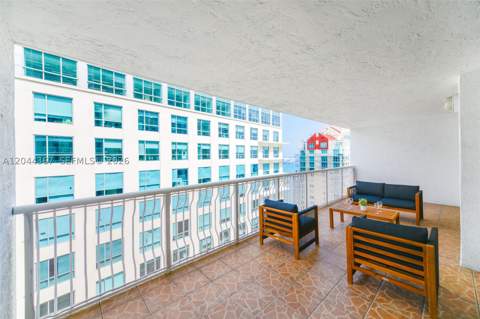 1200 Brickell Bay Dr 3614, Miami FL - photo 20 of 30