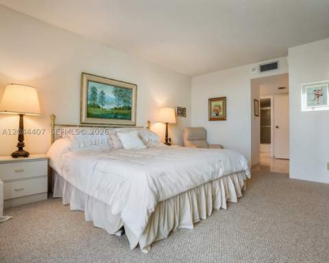 100 Bayview Dr 1620, Sunny Isles Beach FL - photo 15 of 35